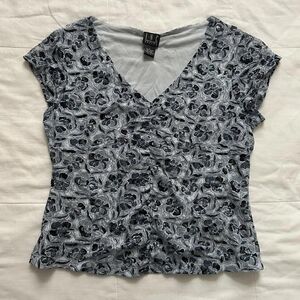 Women's Floral Top - Black and Gray